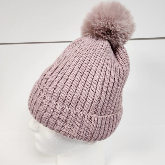 Lot of 3 Tobaggans Hats 2 canada gear soft line & 1 Ireland pink black gray cozy - Picture 8 of 8